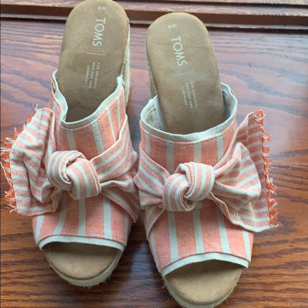 TOMS platform sandal-linen